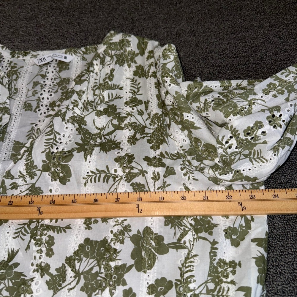 Zara Floral Eyelet Mini Dress Olive Green White Button Front V-Neck XXL Womens - Picture 7 of 10